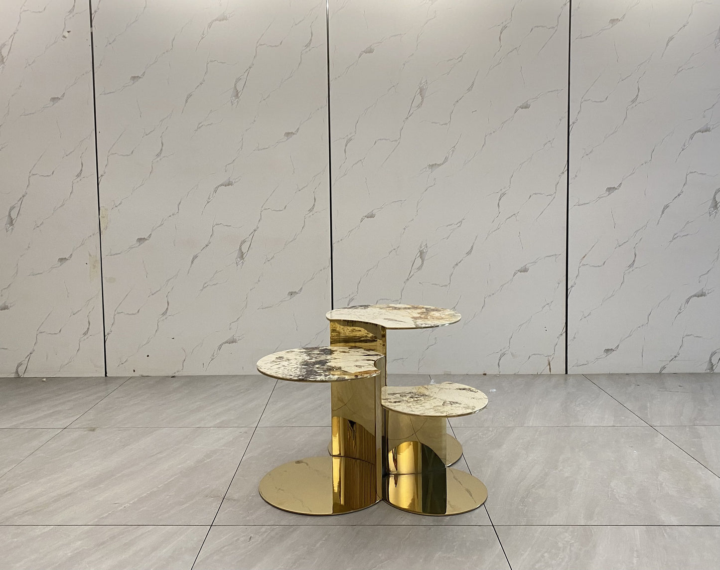 Vissionnaire Granger Side Table
