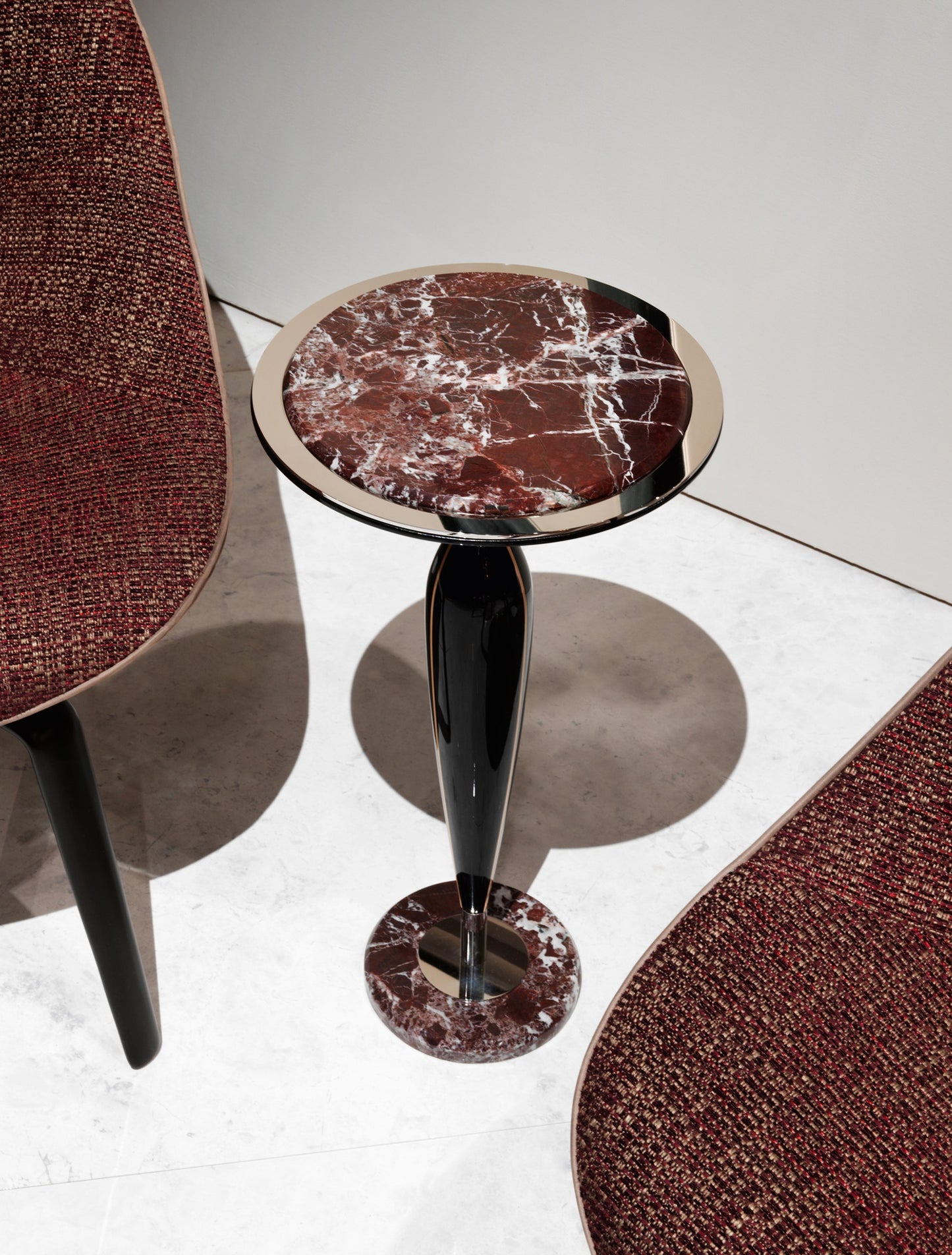 Vissionnaire Georg Side Table