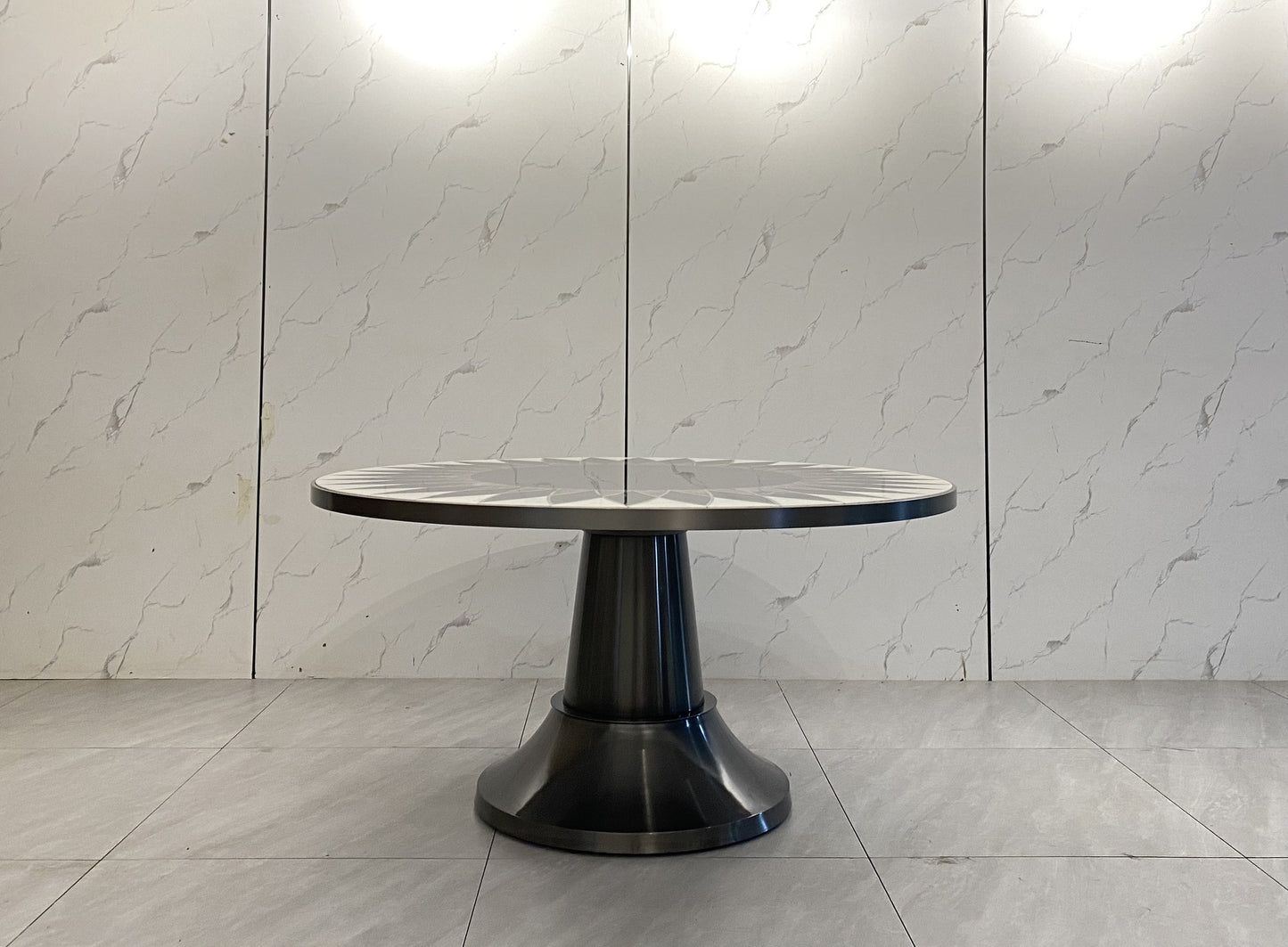 Visionnaire Raidho Dinning Table