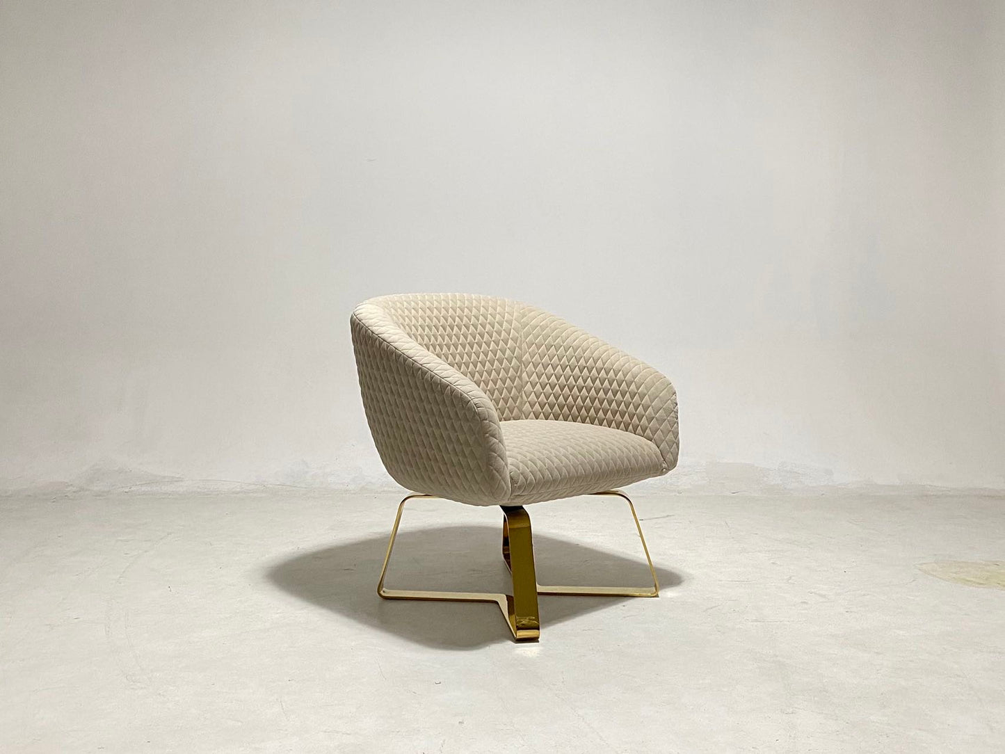 Cornelio Cappellini Oliver Leisure Chair