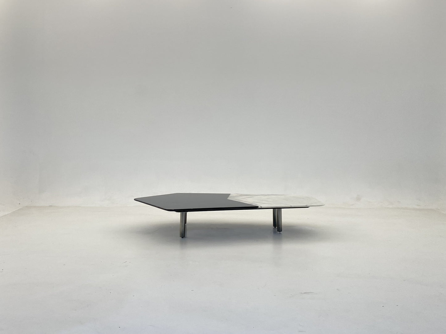 Minotti Brink Coffee Table