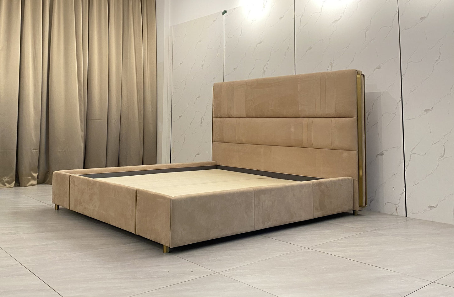 Cornelio Cappellini Novabed Bed