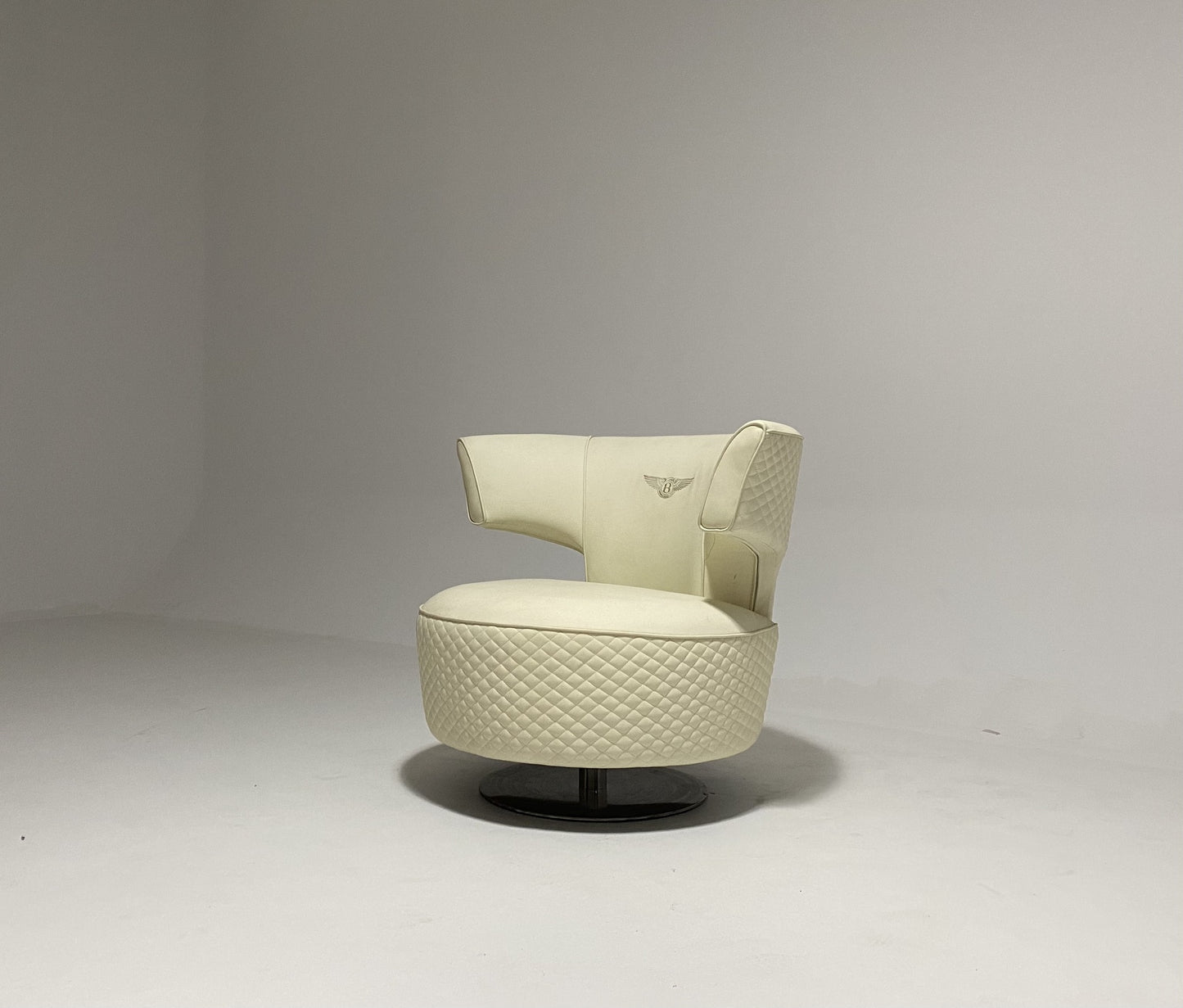 Bentley Bull Leisure Chair