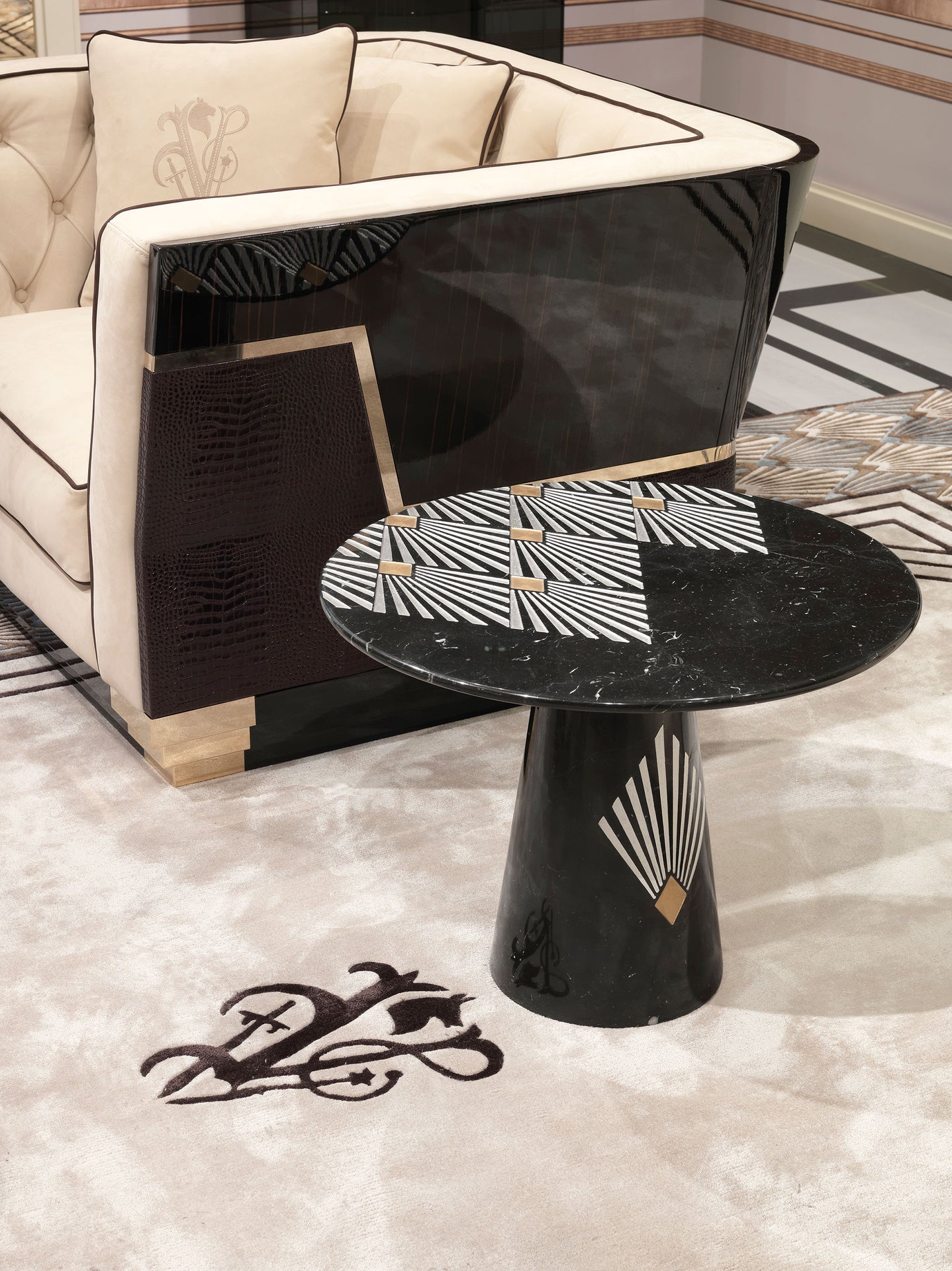 Vissionnaire Donald Side Table