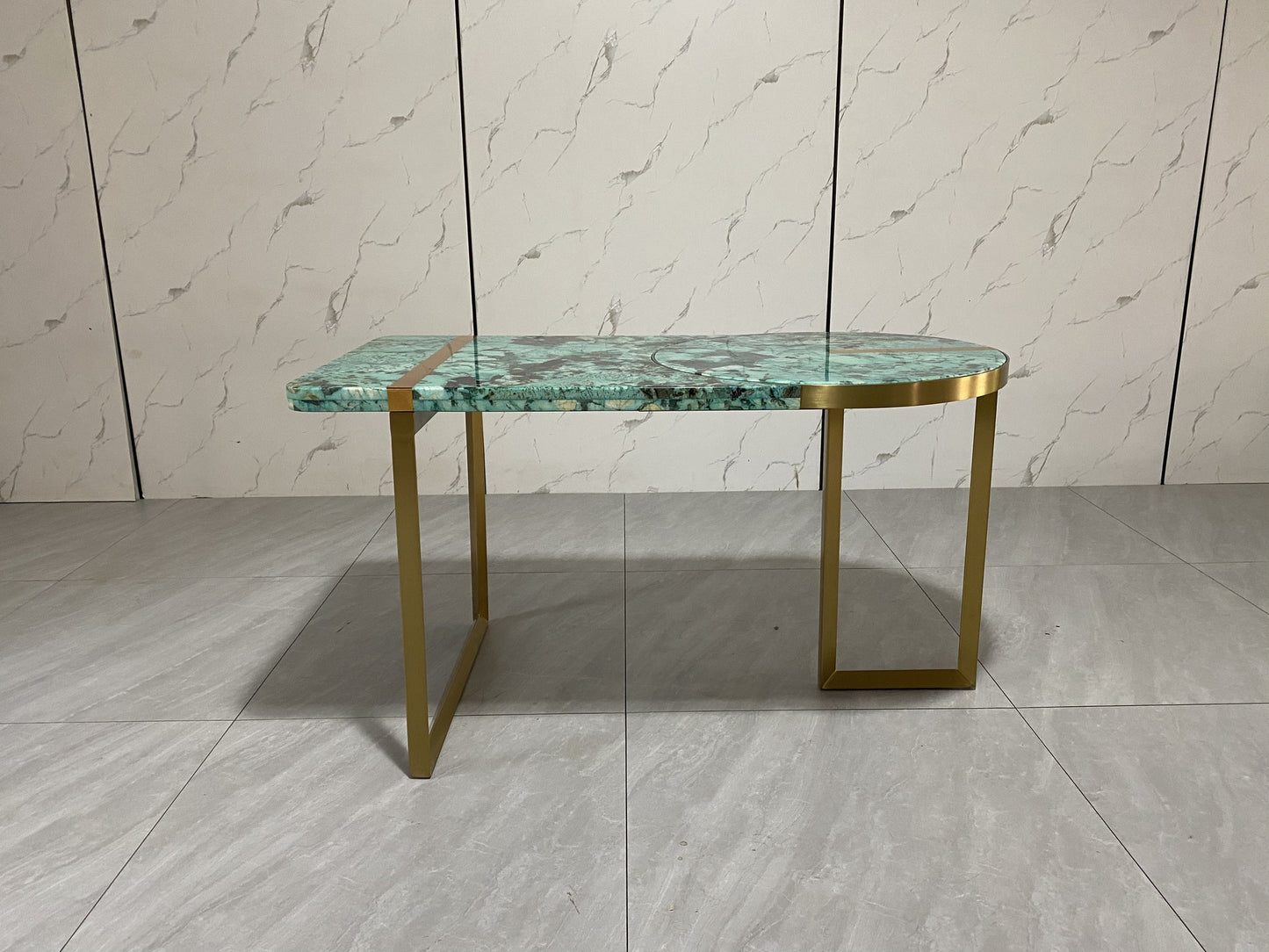 Baxter Selene Dinning Table