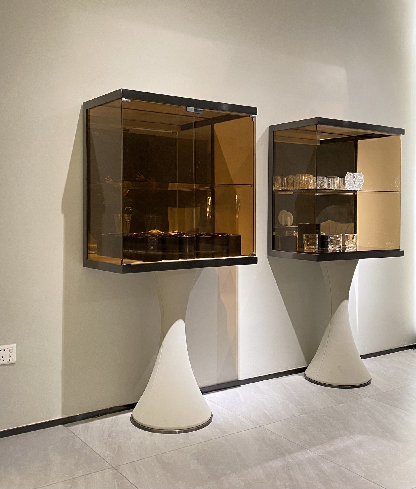 Longhi Oscar Wine Cabinet