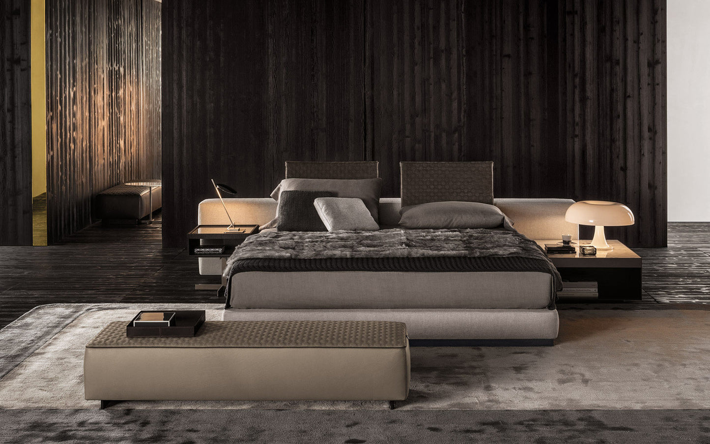 Minotti Yang Bed