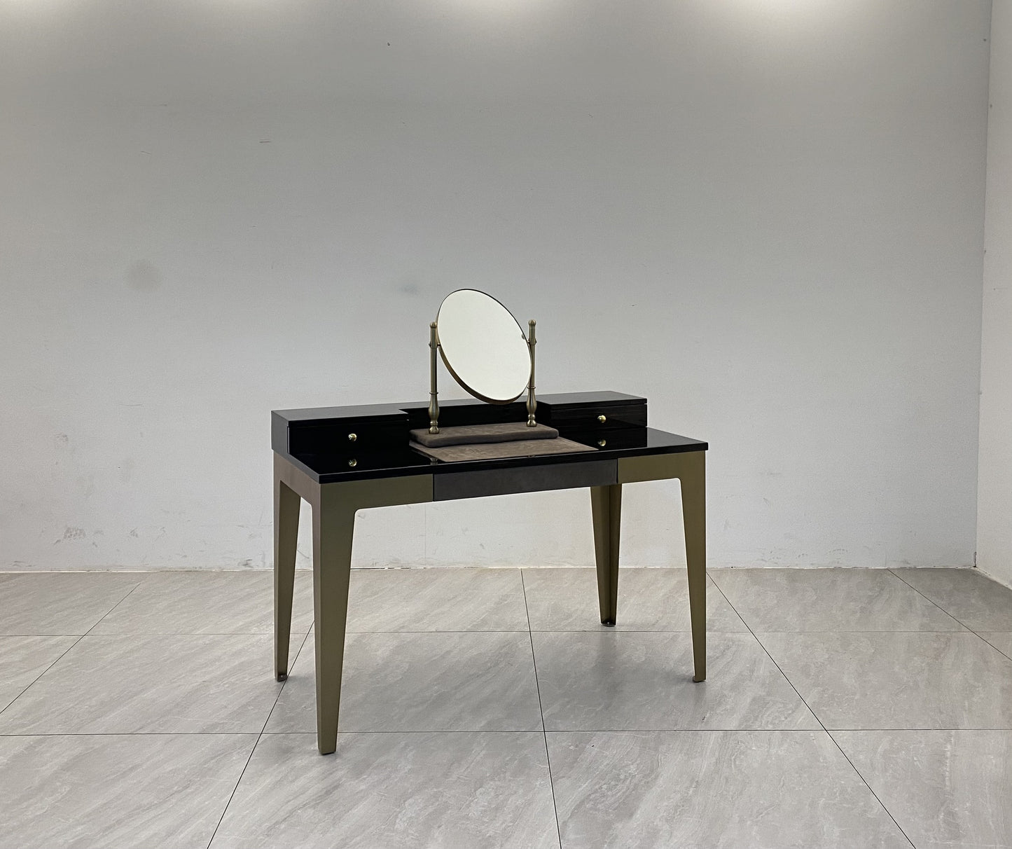 Longhi Charlize Dresser