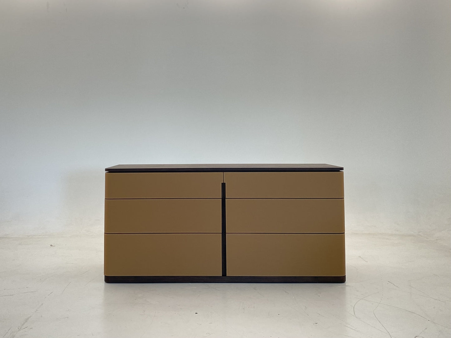 Poltrona Frau Fidelio Notte Sideboard