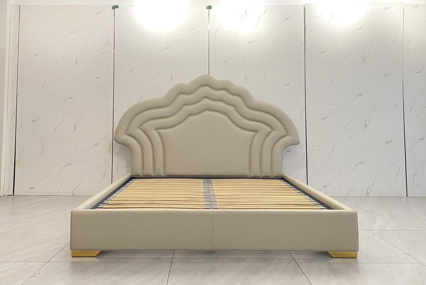 Versace Shadov Bed