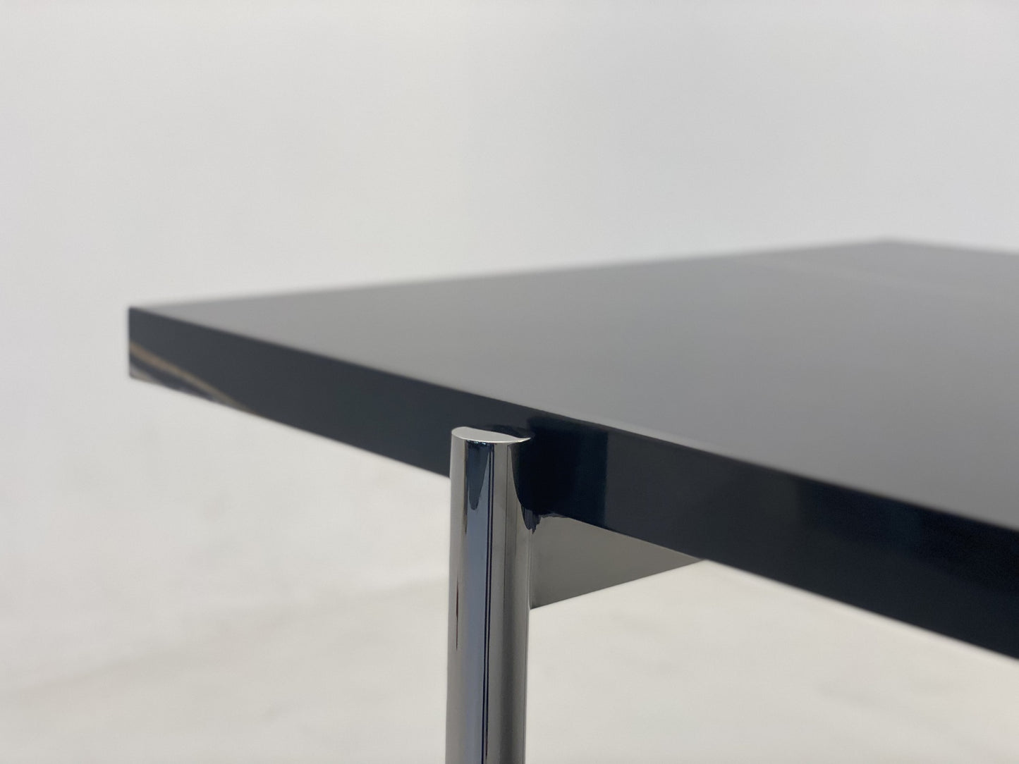 Minotti Superquadra Dining Table