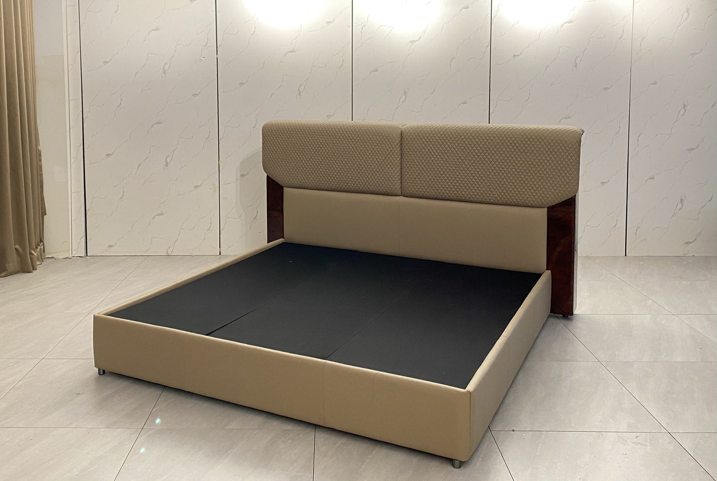 Bentley Berwick Bed