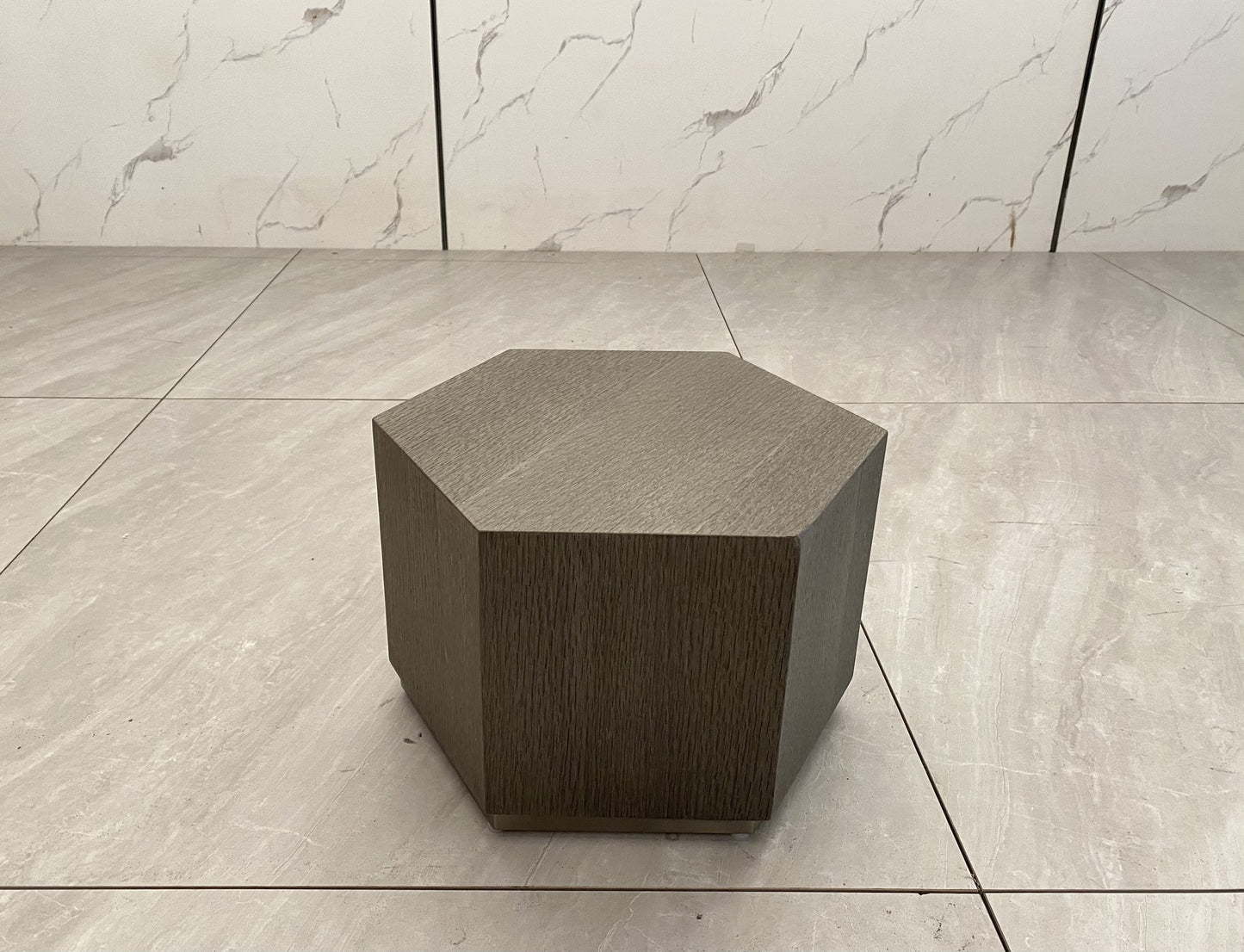 Minotti Aeron Side Table