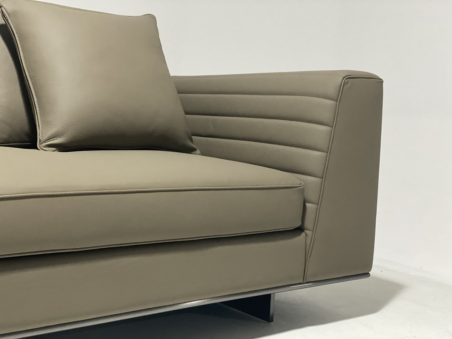 Minotti Roger sofa