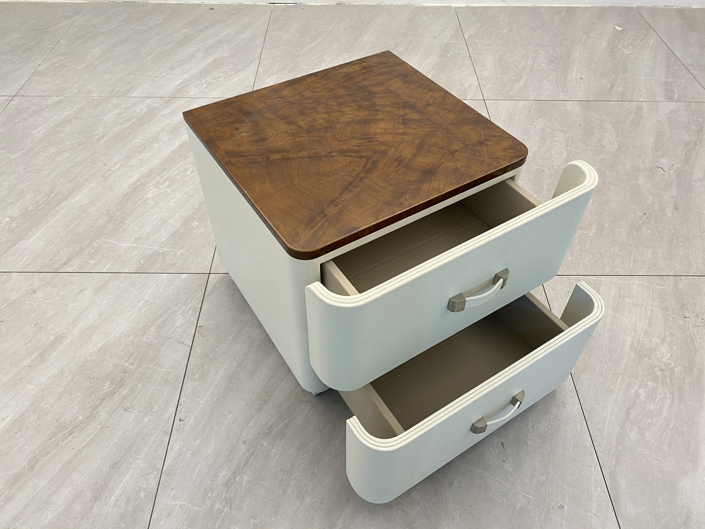 Bentley Lanes Nightstand