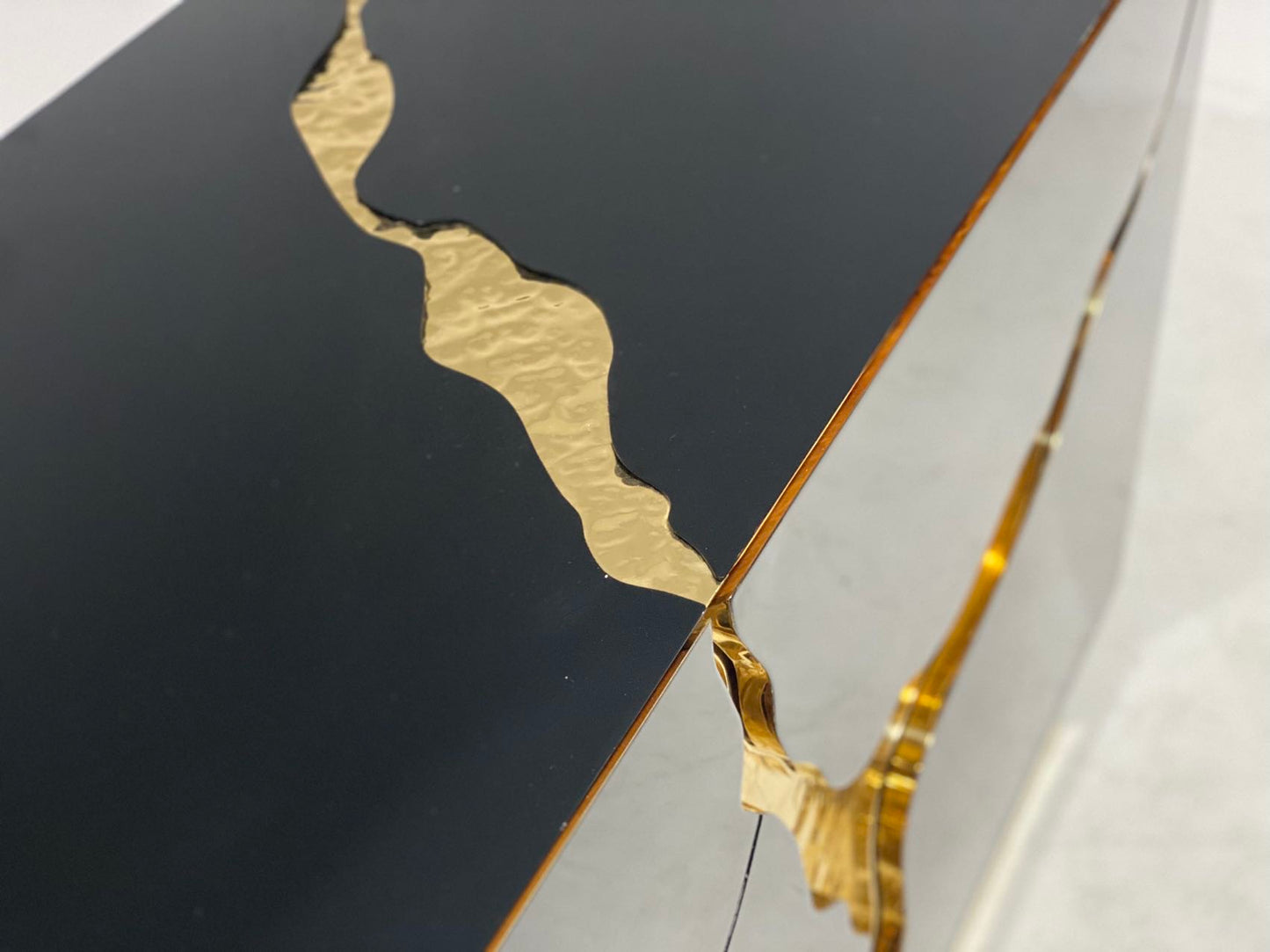 Boca Do Lobo Lapiaz Sideboard