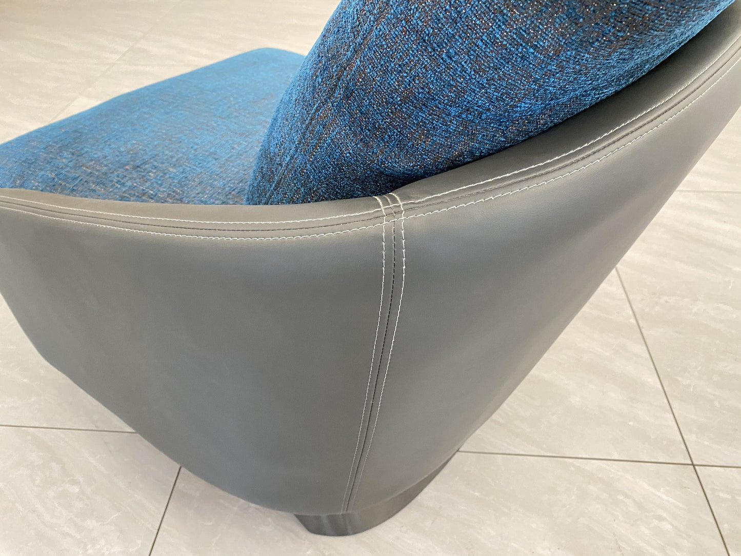 Minotti Lawson Armchairs