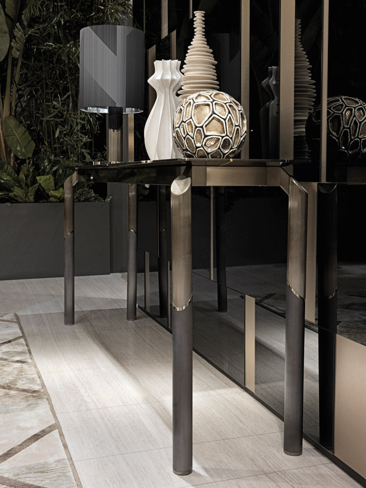 Vissionnaire Milton Console Table