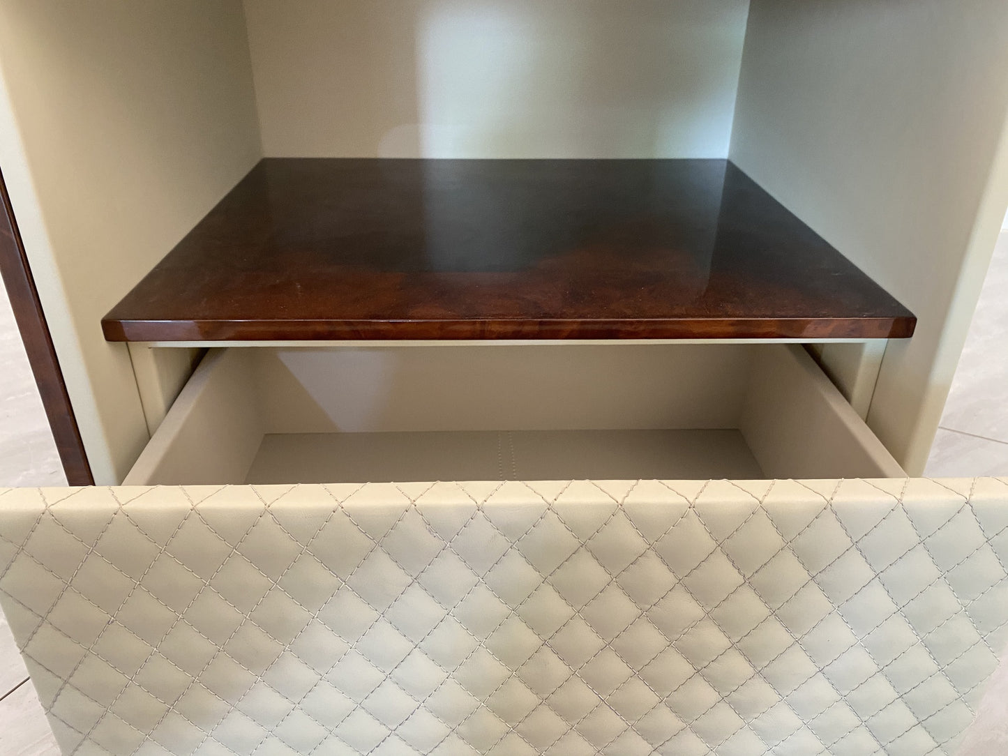 Bentley Eastgate Nightstand