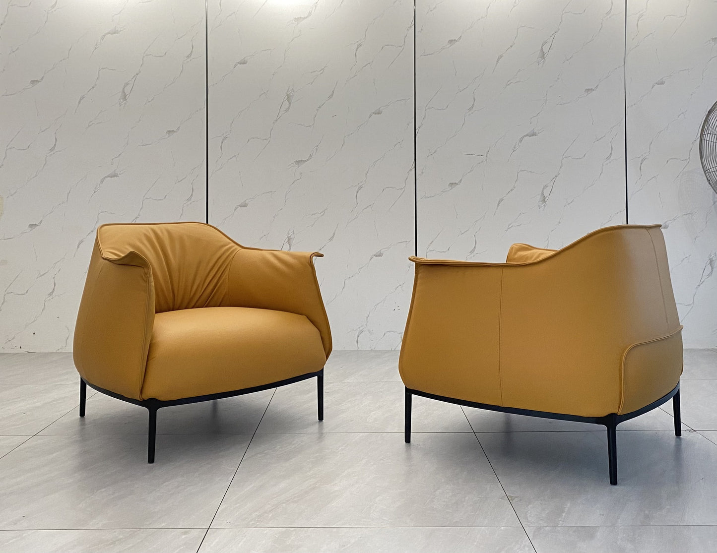 Poltrona Frau Archibald Large Leisure Chair