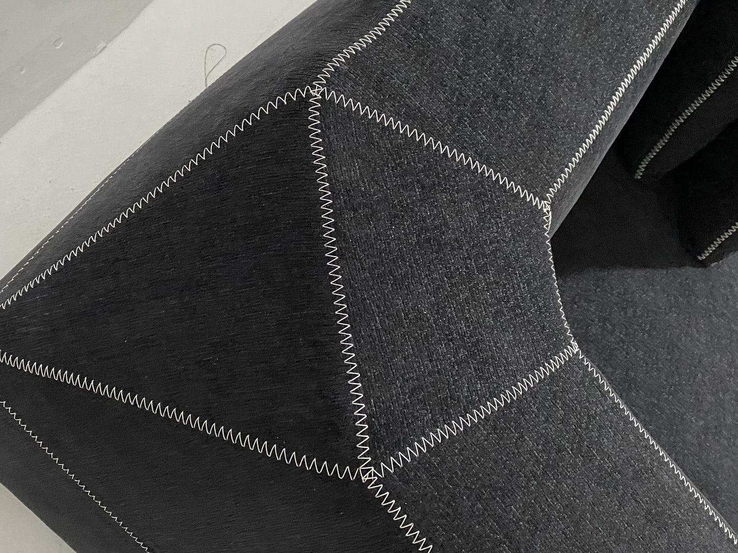 B&B Bend Sofa