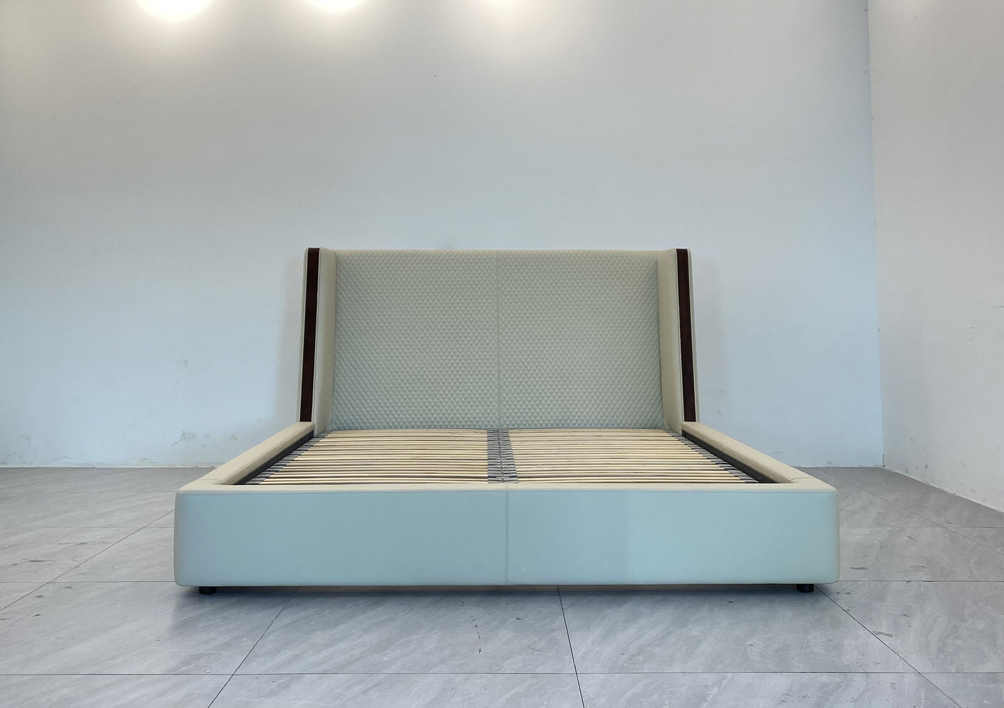 Bentley Stamford Bed