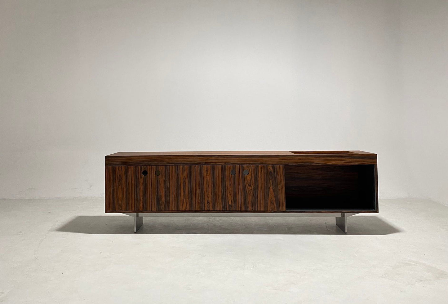 Minotti Boteco TV Stand