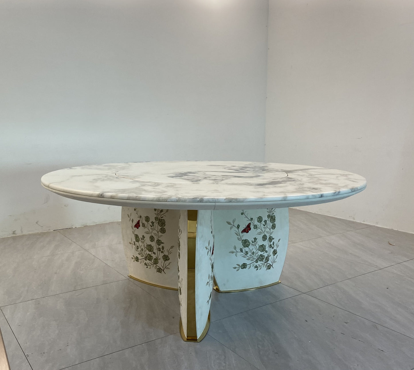 Longhi Lotus Dinning Table