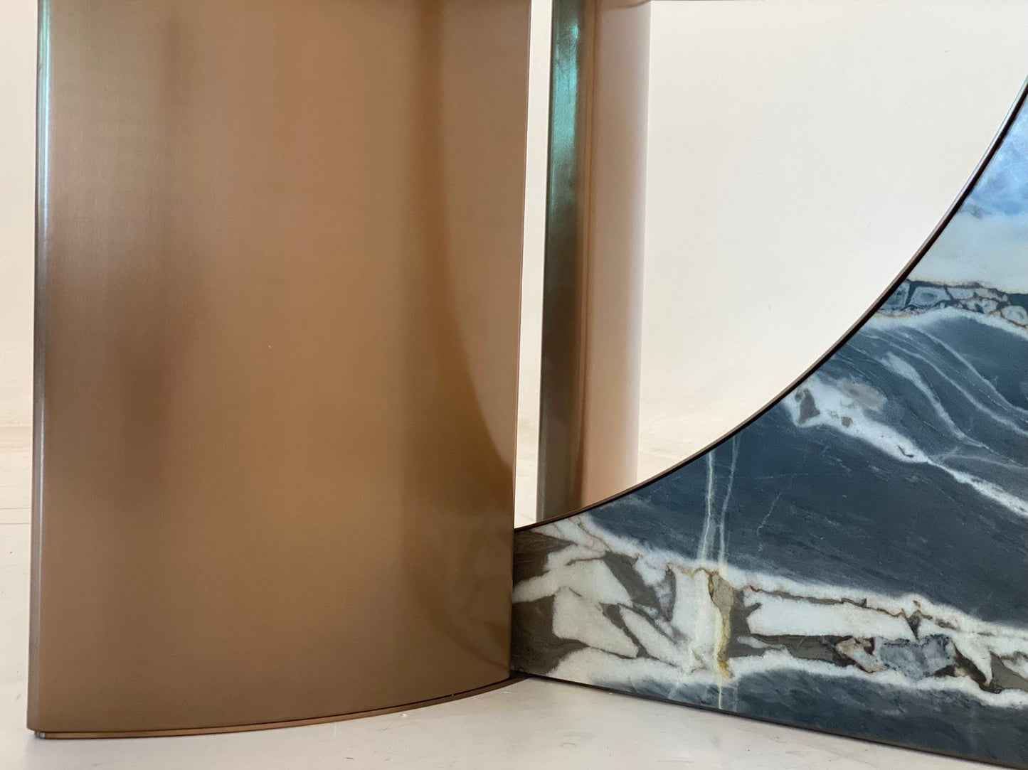 Cornelio Cappellini Spinnaker Dinning Table