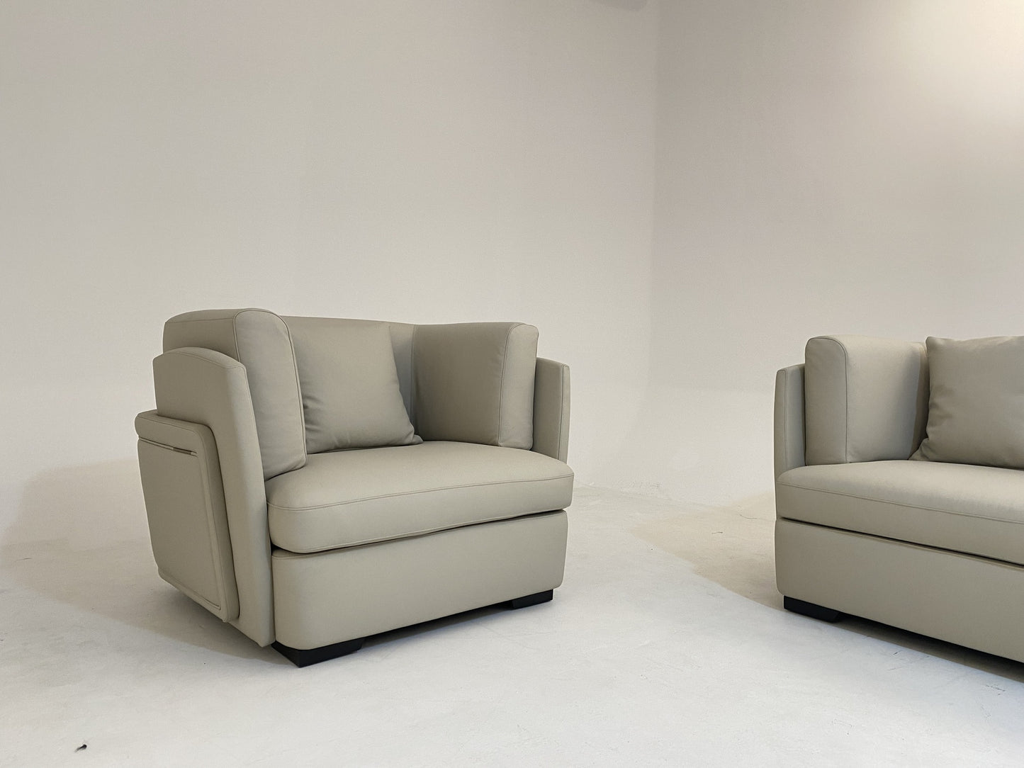 Turri Blanche Leisure Chair