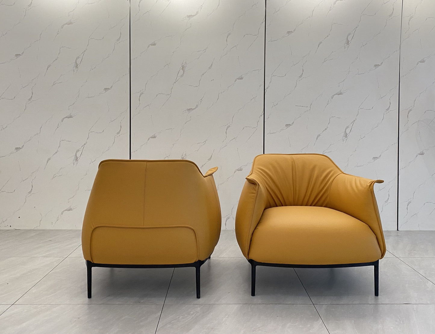 Poltrona Frau Archibald Large Leisure Chair