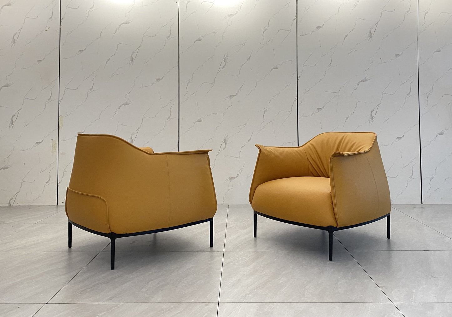 Poltrona Frau Archibald Large Leisure Chair