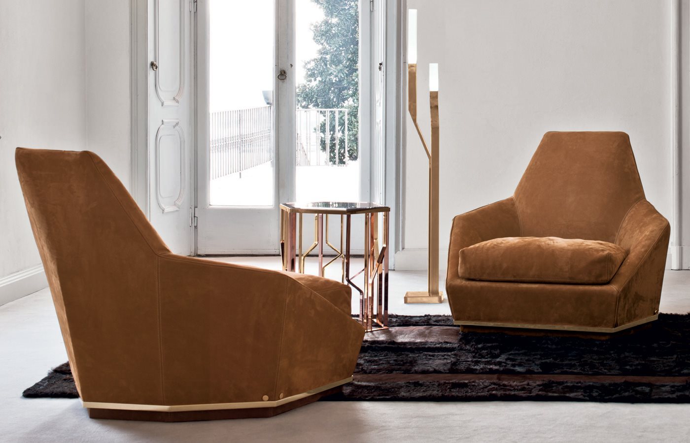 Longhi Aoyama Leisure Chair