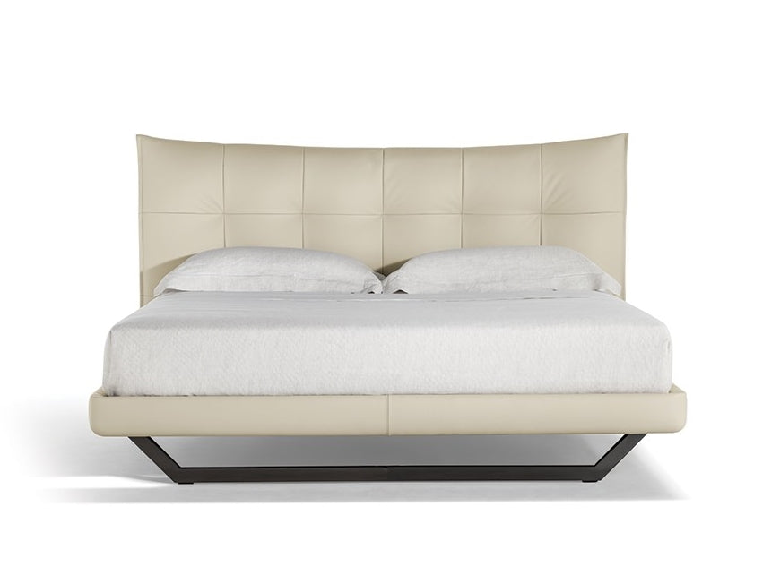 Poltrona Frau Aurora Tre Bed