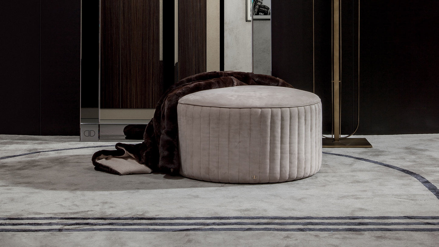 Daytona Cobra Stool
