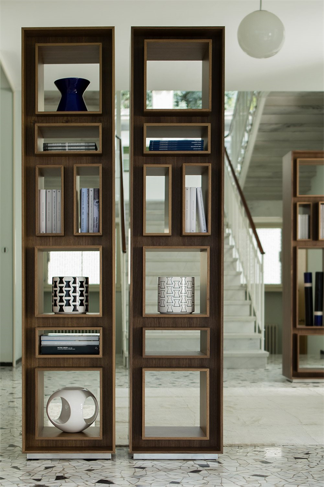 Porada Fancy Bookshelf