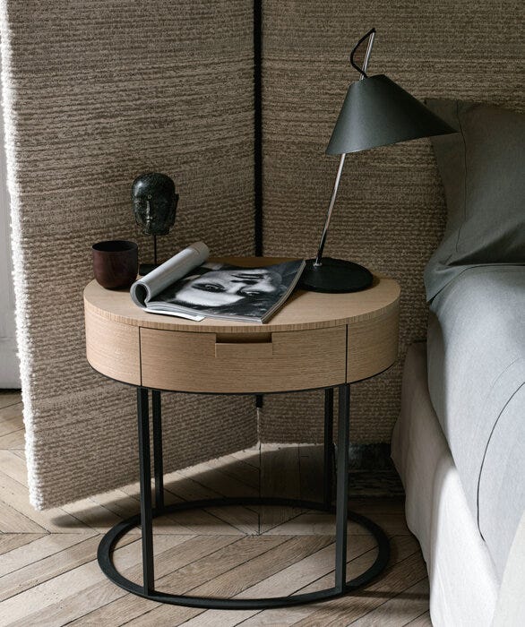 Maxalto Amphora Nightstand