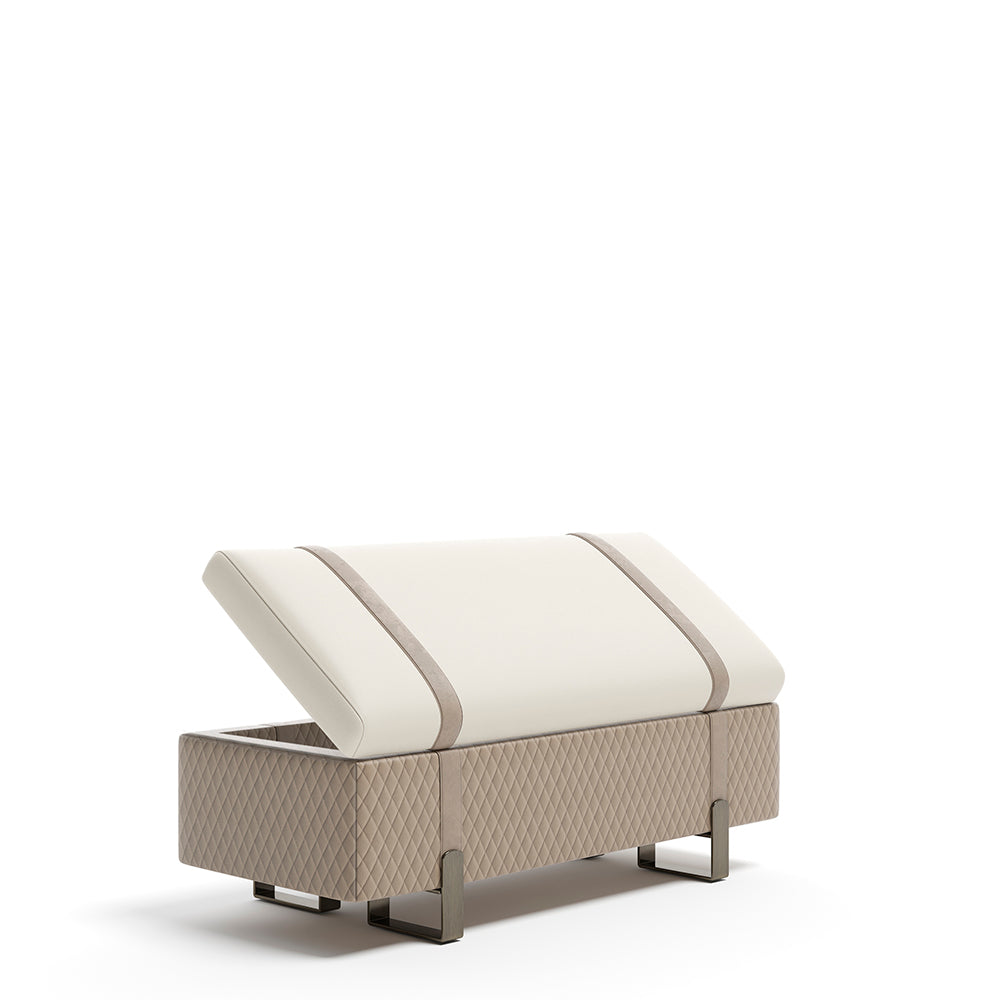 Capital Grand Bench