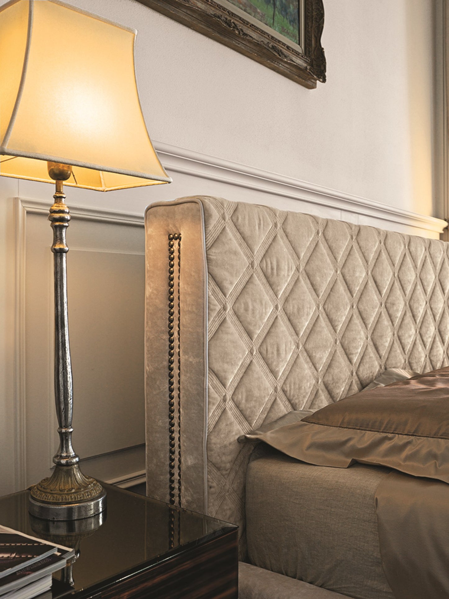 Longhi Helmut Bed