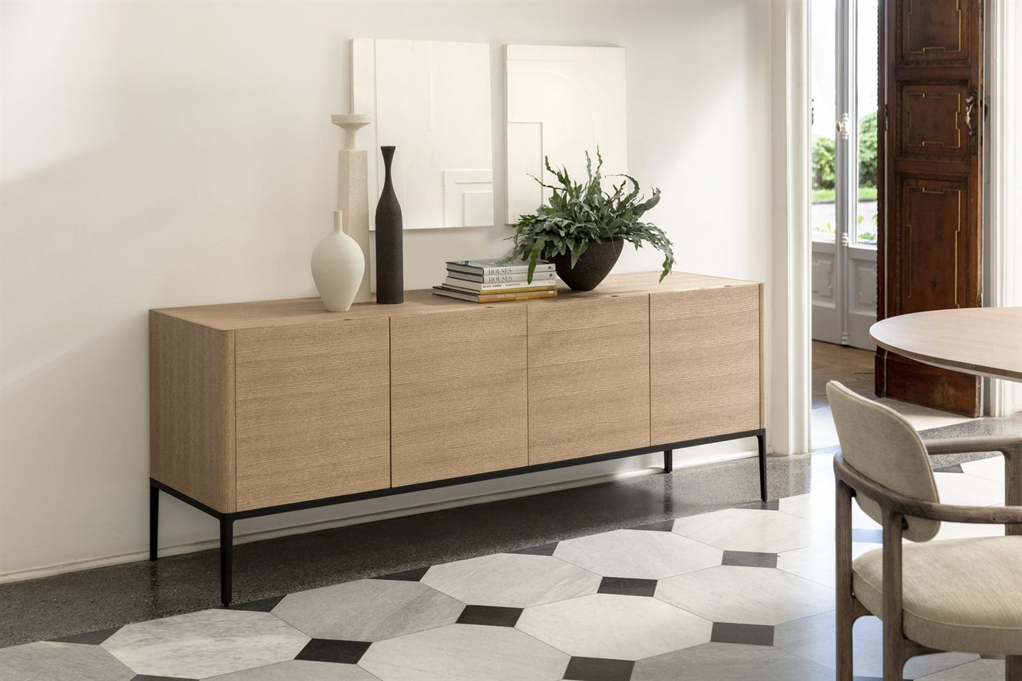 Porada Kanto Sideboard