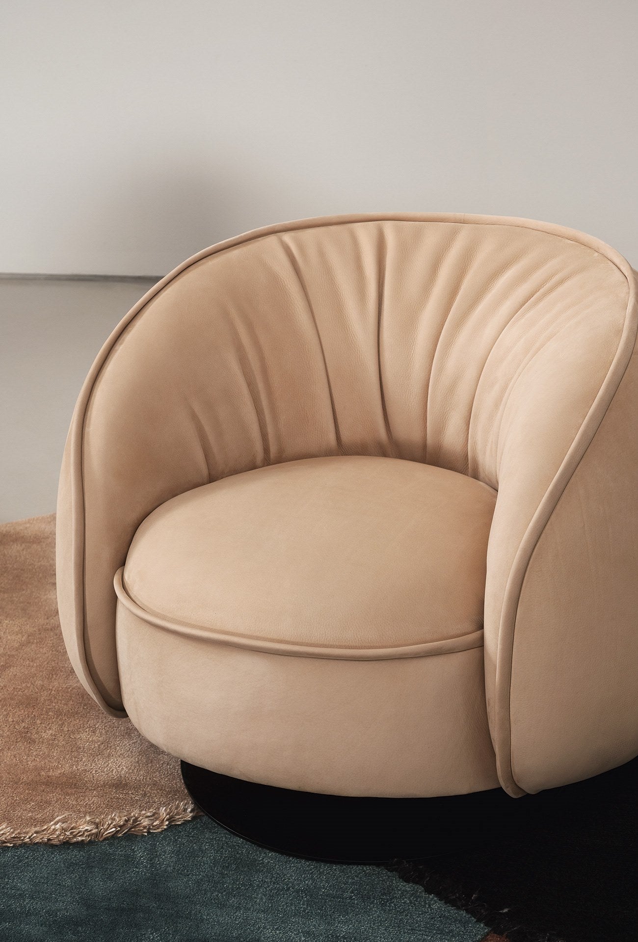 Baxter Leon Leisure Chair
