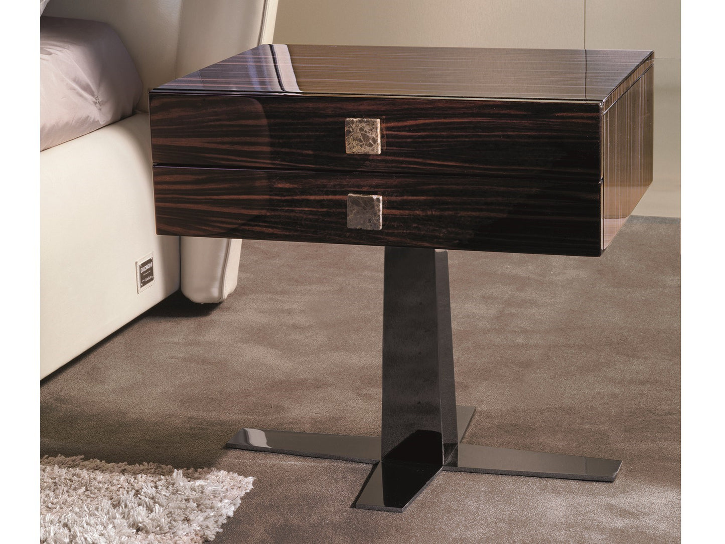 Longhi Mir Nightstand