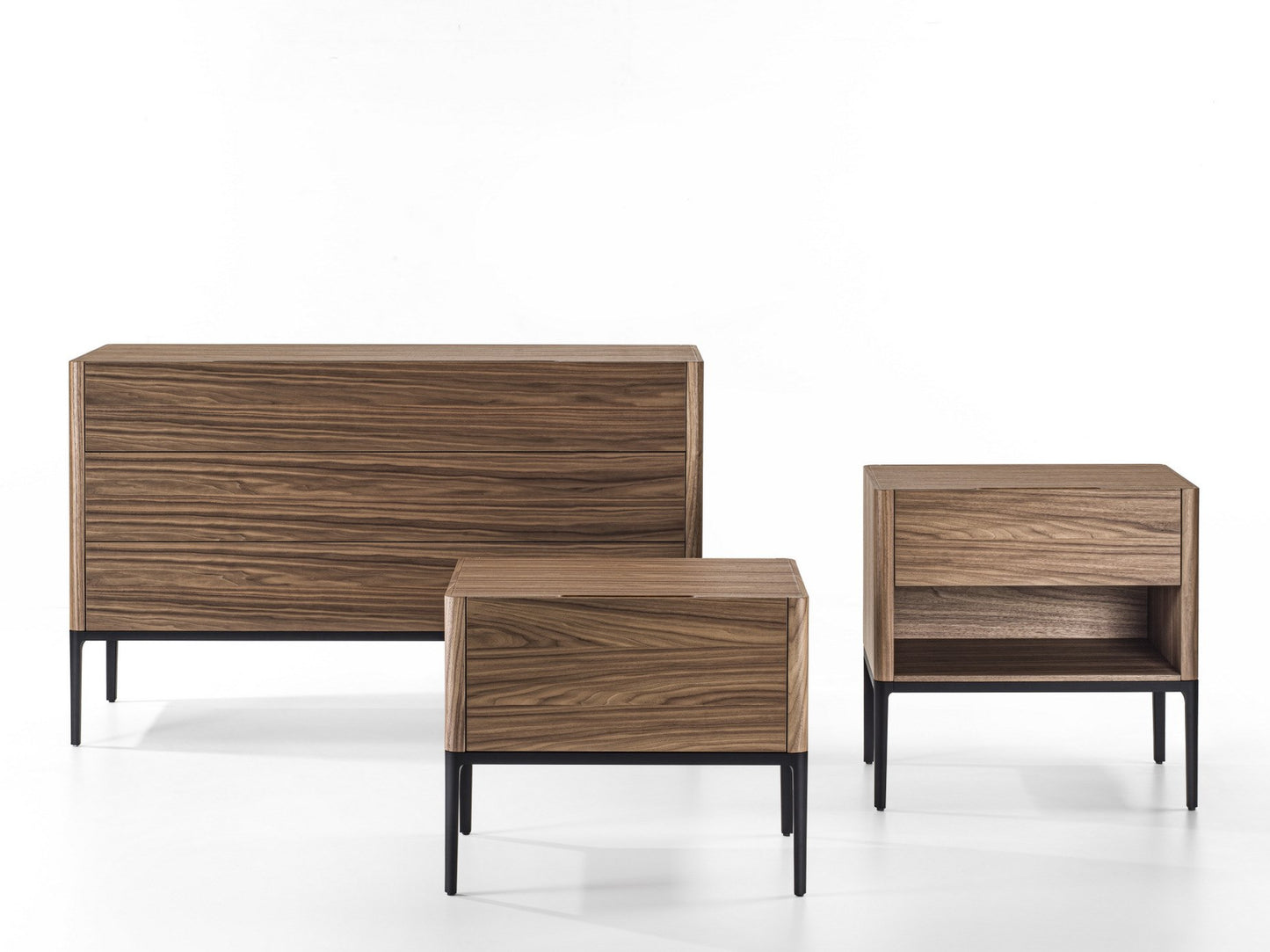 Porada Nara Nightstand