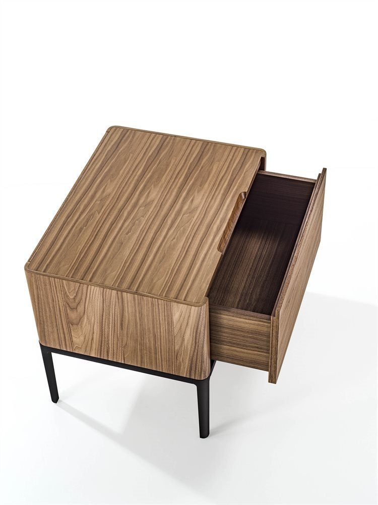 Porada Nara Nightstand