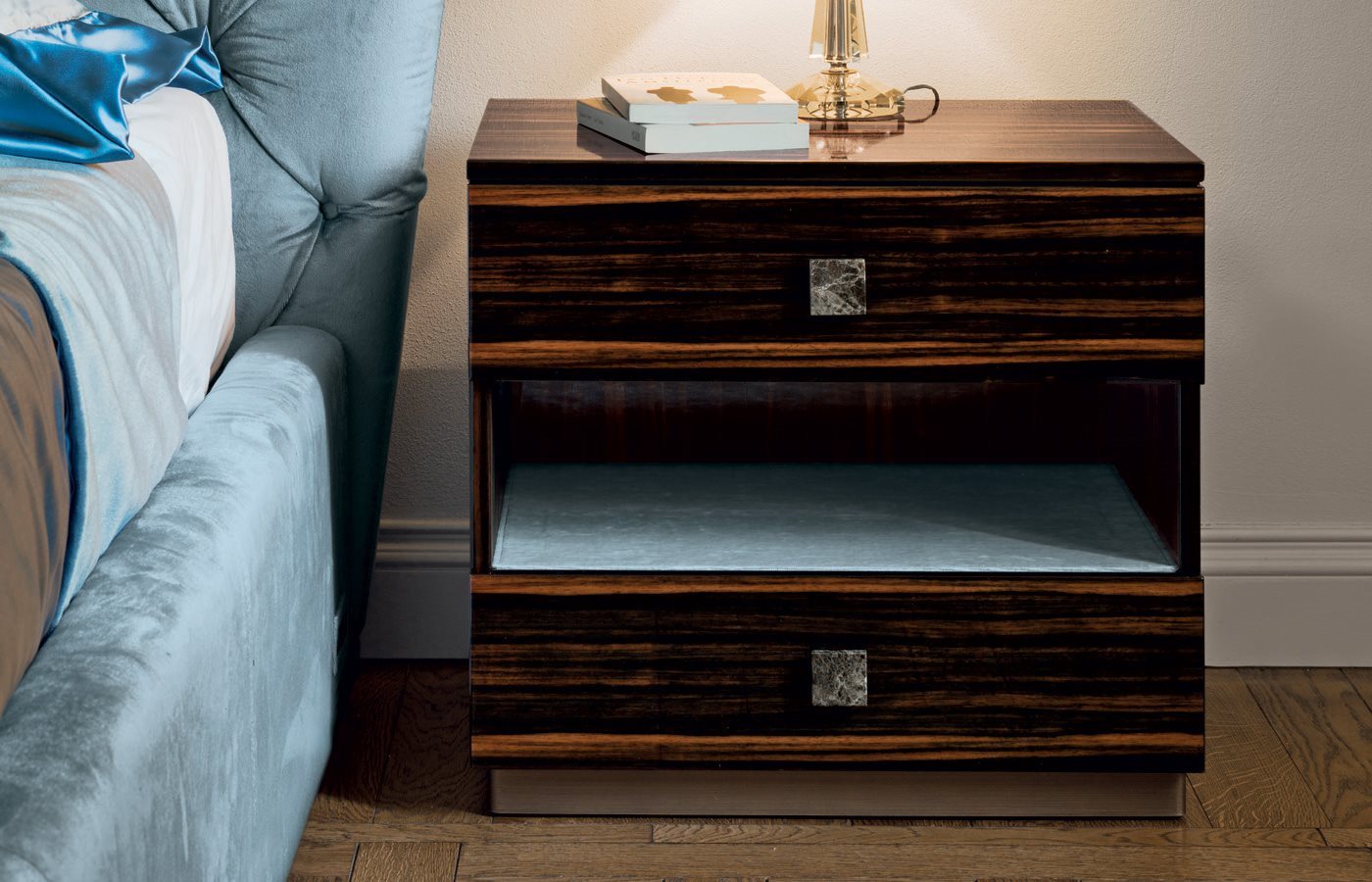 Longhi Phil Nightstand