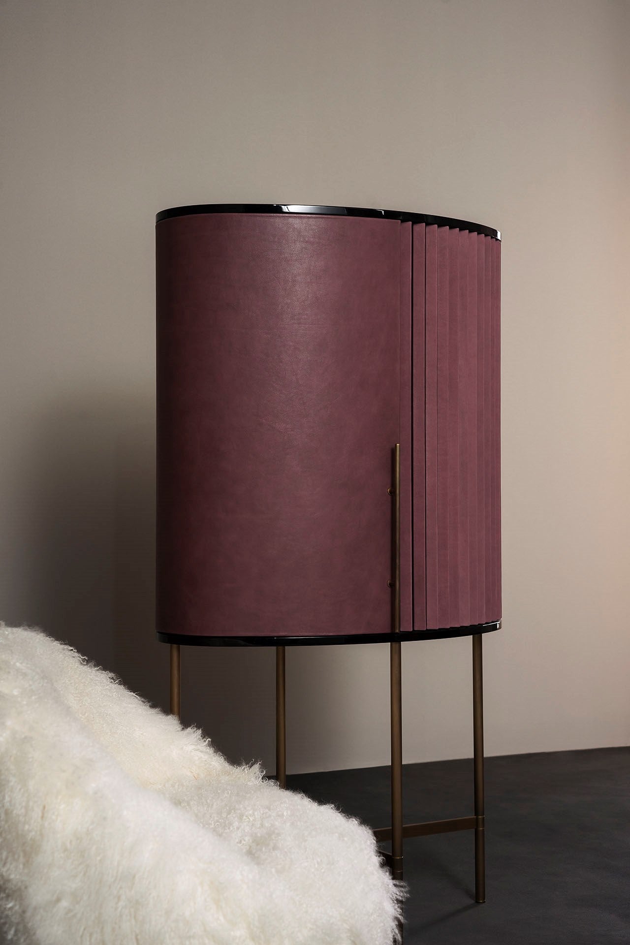 Baxter Plissé Wine Cabinet