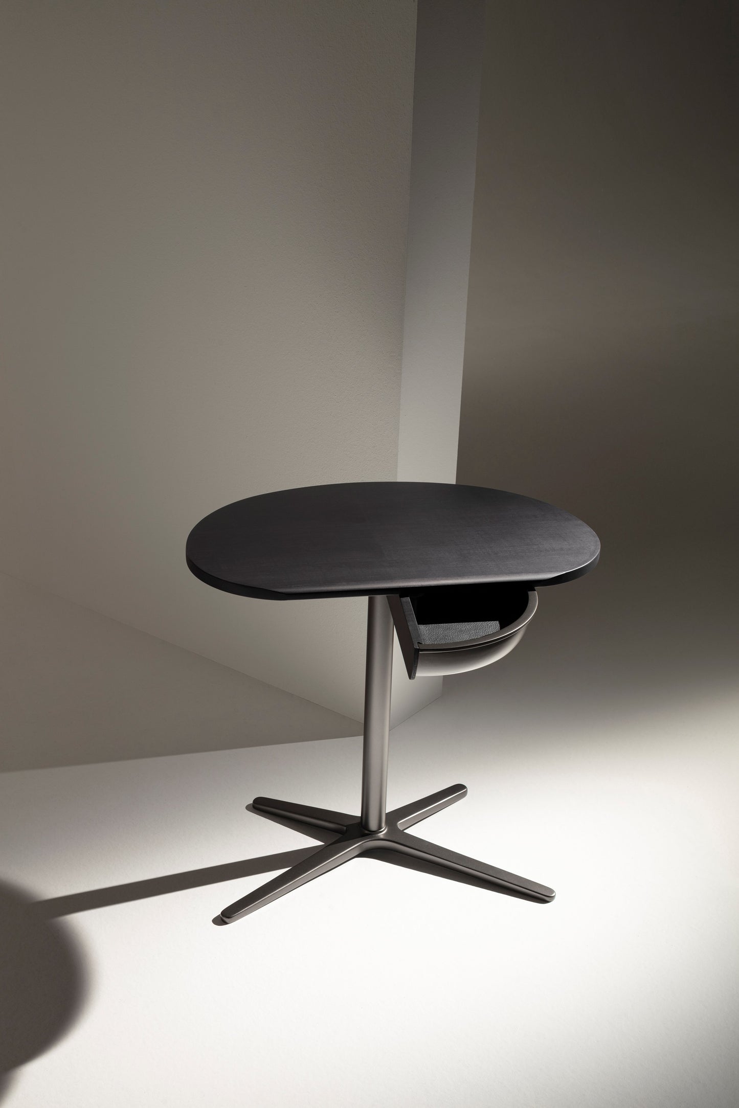 B&B Sir Vito Side Table