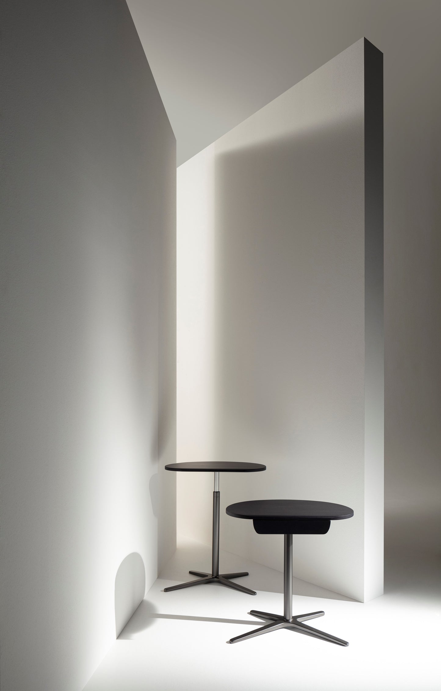 B&B Sir Vito Side Table