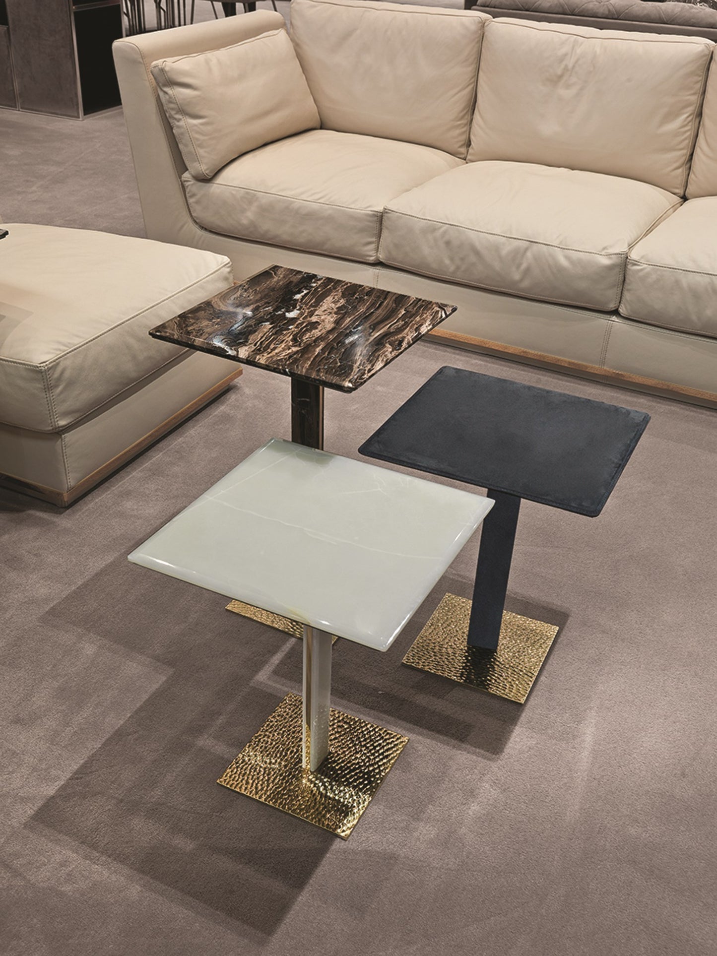 Longhi Yaki Side Table