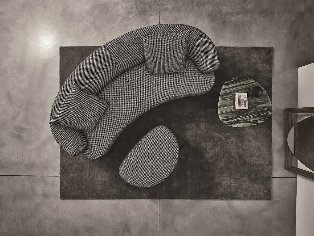 Porada Yves Sofa